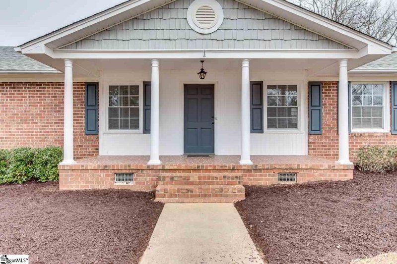 Property image 4 at 109 Churchill Avenue, Greer, SC 29651