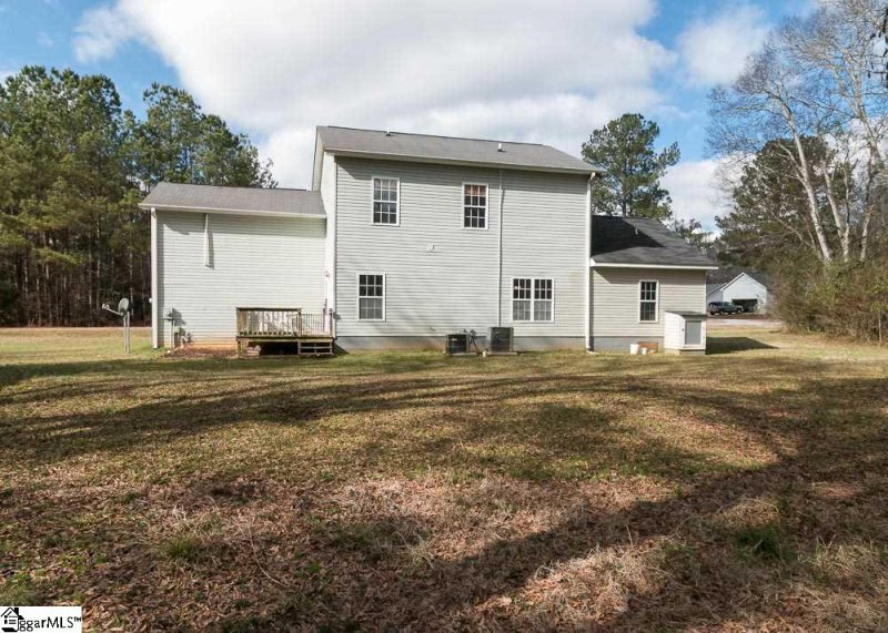 Property image 3 at 105 Heather Glenn Lane, Clinton, SC 29325