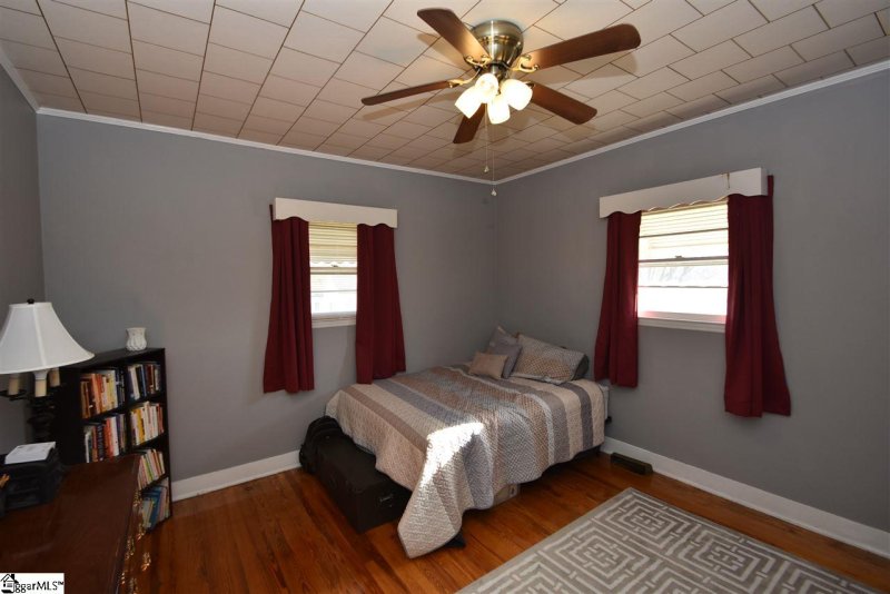 Property image 5 at 686 Maywood Street, Spartanburg, SC 29303