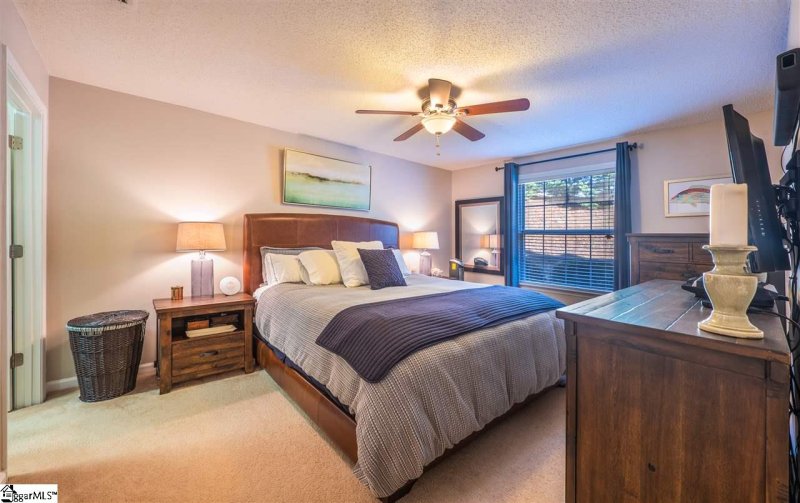 Property image 2 at 302 Pelham Square Way, Greer, SC 29650