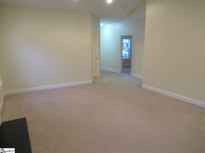 Property image 5 at 316 Shallow Drive, Taylors, SC 29687