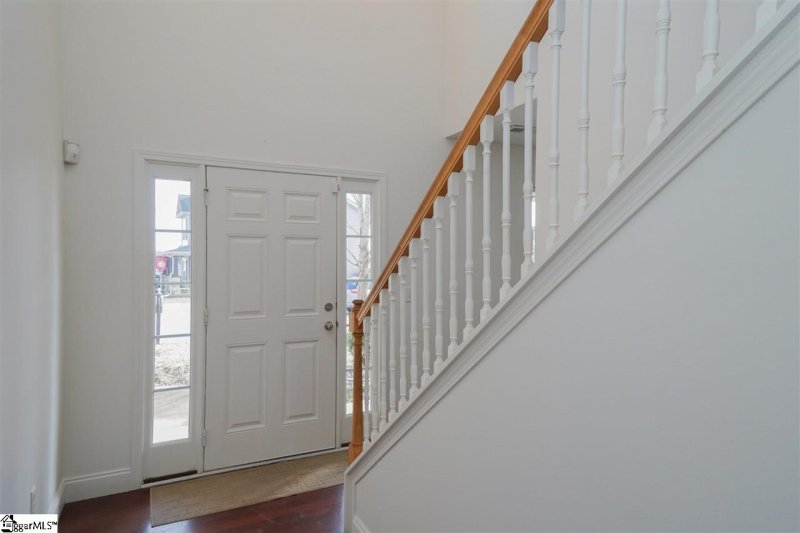 Property image 3 at 6 Falling Springs Court, Simpsonville, SC 29681