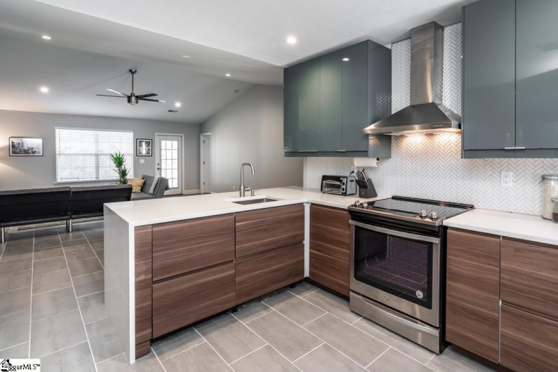 Property image 5 at 3 Alewine Court, Taylors, SC 29687