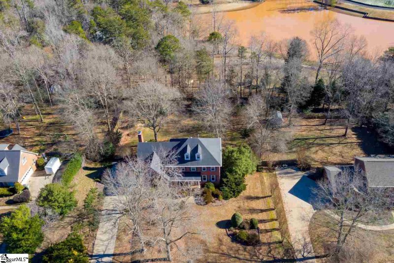 Property image 2 at 503 Thornhill Drive, Spartanburg, SC 29301