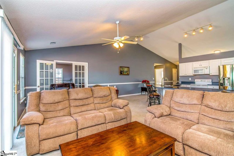 Property image 3 at 126 Upward Way, Easley, SC 29642