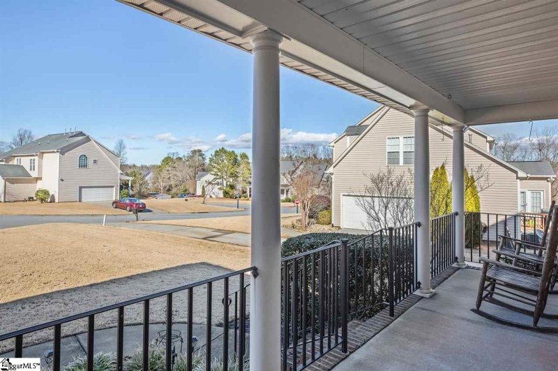Property image 3 at 5 Cleyera Court, Simpsonville, SC 29681