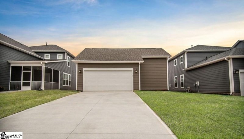 Property image 4 at 711 Rose Penny Lane, Spartanburg, SC 29301