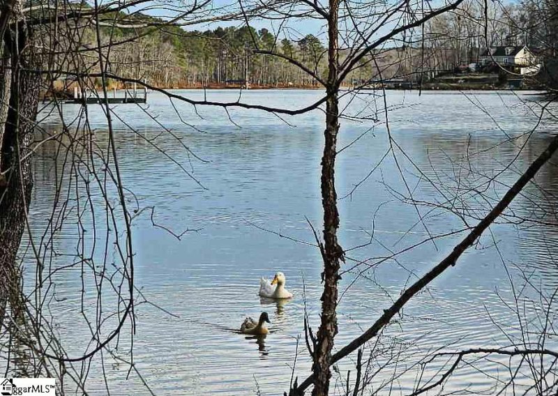 Property image 2 at 11 Southview Drive, Iva, SC 29655