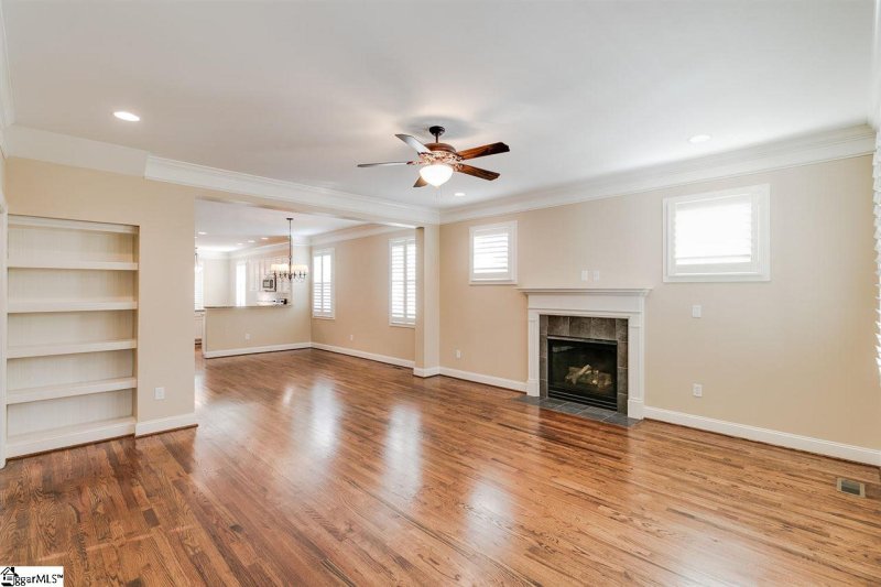 Property image 3 at 221 Weddington Lane, Simpsonville, SC 29681