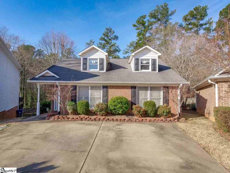 Property image 3 at 111 Greenbriar Terrace, Spartanburg, SC 29307