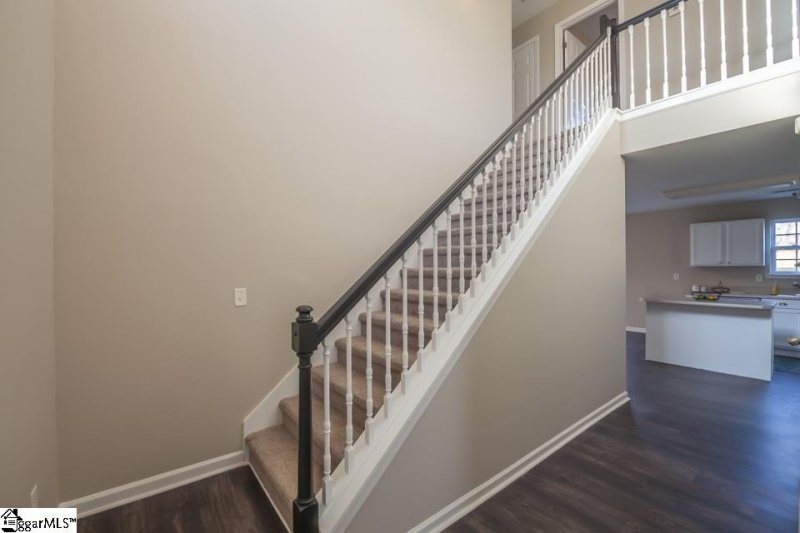 Property image 3 at 5 Country Knolls Drive, Greer, SC 29651