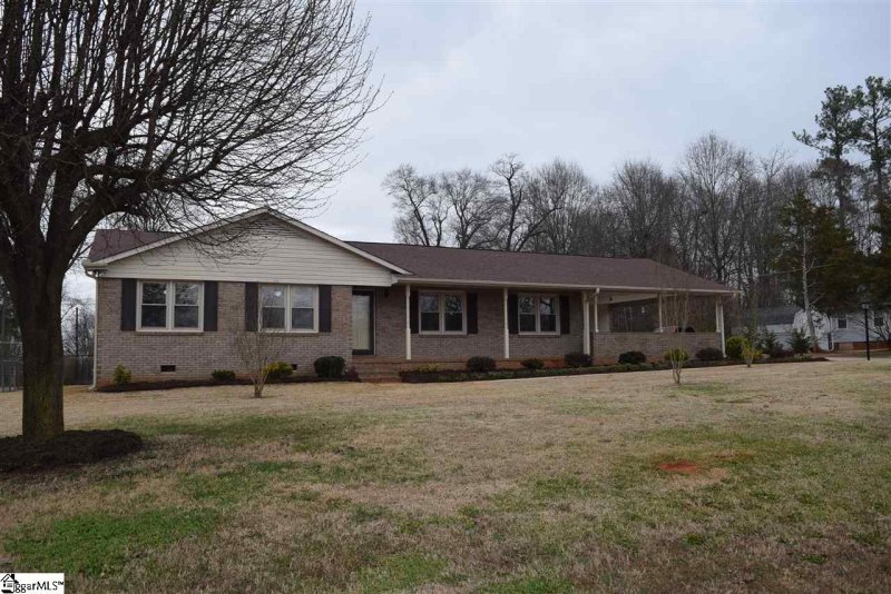 499 Hemlock Drive