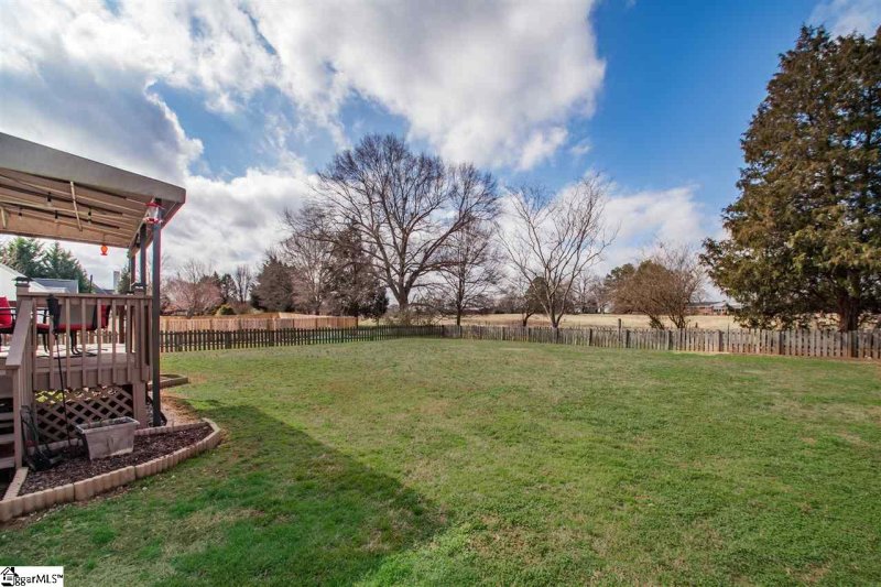 Property image 4 at 203 Legacy Farm Drive, Fountain Inn, SC 29644