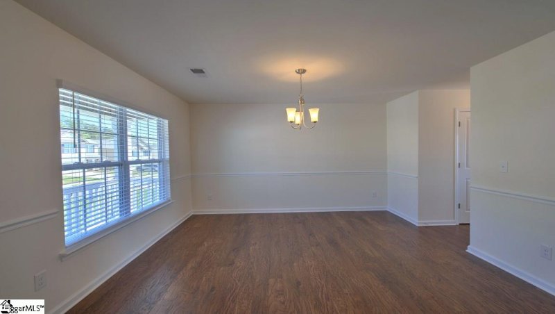 Property image 3 at 208 Willow Grove Way, Piedmont, SC 29673