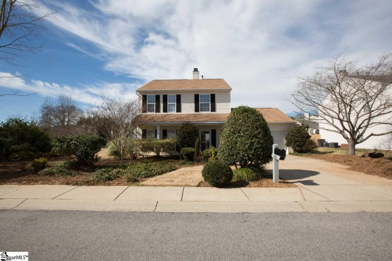 Property image 2 at 209 Clay Thorn Court, Greer, SC 29651