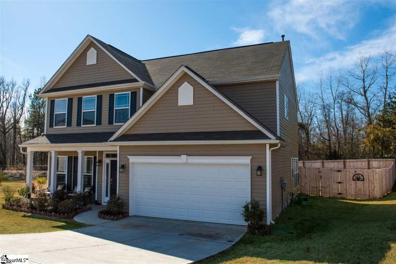 Property image 2 at 116 Triton Court, Simpsonville, SC 29680