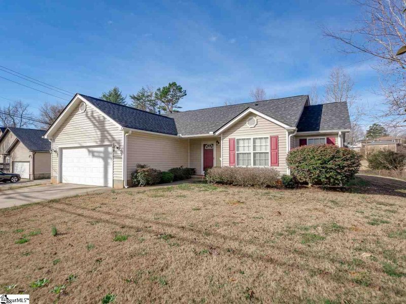 Property image 2 at 1843 Hudson Road, Greer, SC 29650