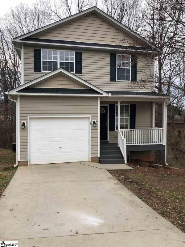 7 Squirrel Hollow Court