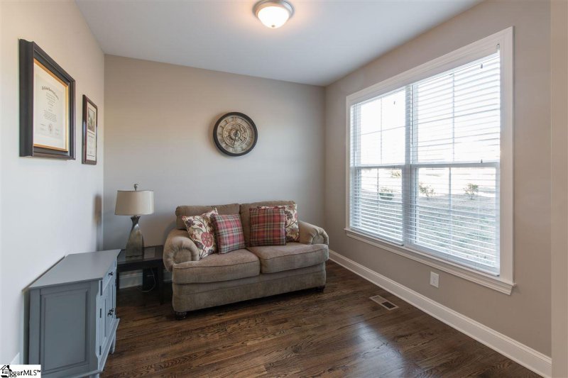 Property image 3 at 19 Pondsbury Court, Taylors, SC 29687