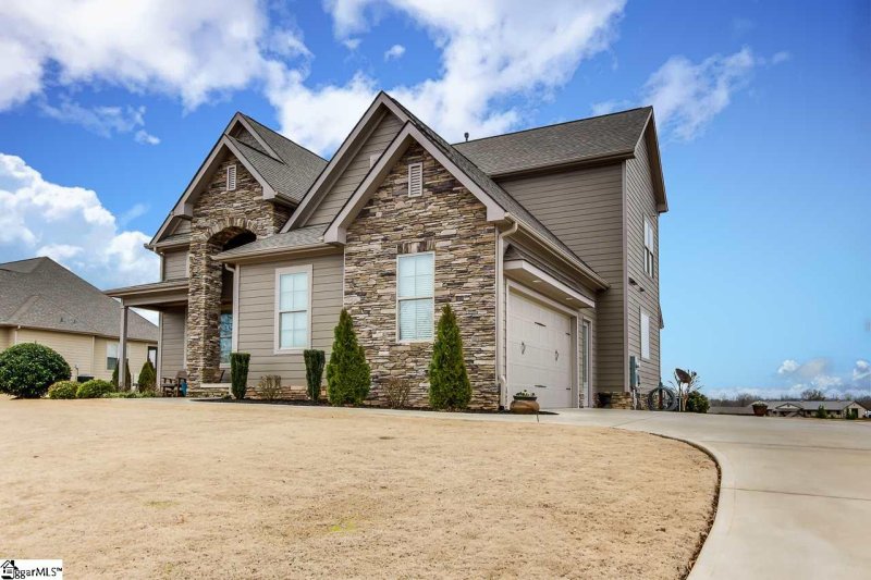 Property image 5 at 115 Emma Bryant Way, Greer, SC 29651