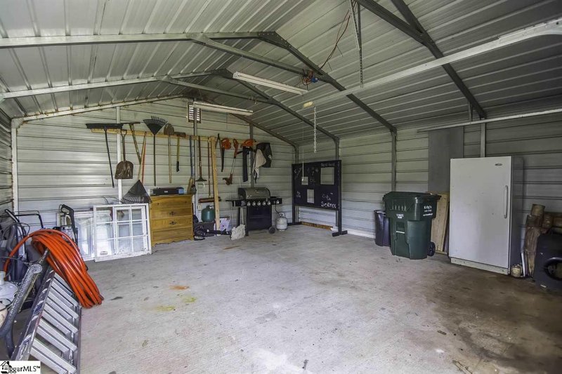 Property image 5 at 4 Gavin Place, Taylors, SC 29687