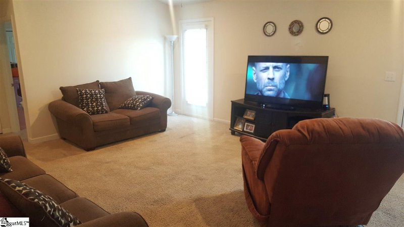 Property image 3 at 225 Cornerstone Court, Simpsonville, SC 29681