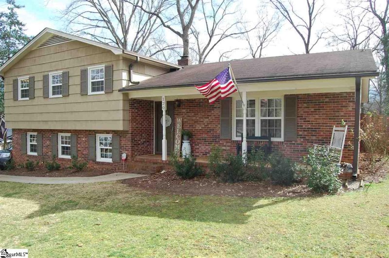 Property image 2 at 120 Brookbend Road, Mauldin, SC 29662