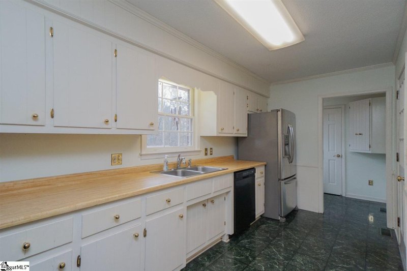 Property image 4 at 1212 Cely Road, Easley, SC 29642