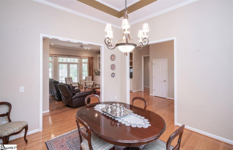 Property image 5 at 5 Wineberry Way, Greenville, SC 29615