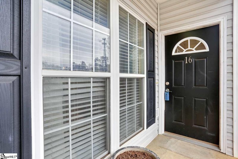 Property image 4 at 16 Ridgestone Circle, Mauldin, SC 29662-2423