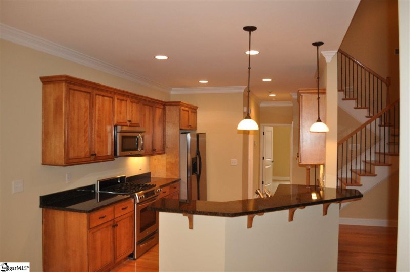 Property image 5 at 9A Edge Court, Greenville, SC 29609