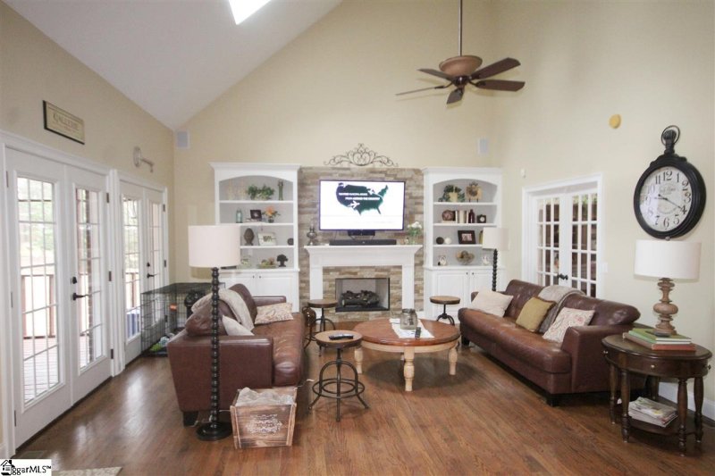 Property image 5 at 202 Goldenstar Lane, Greer, SC 29651