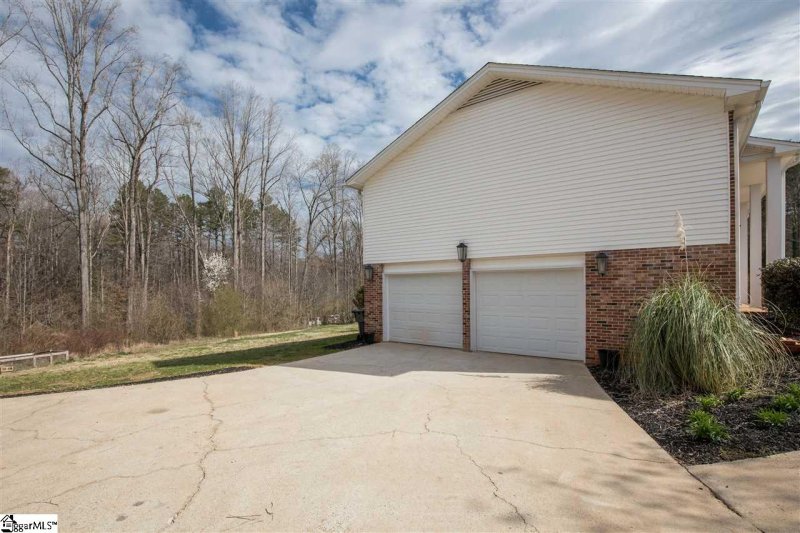 Property image 2 at 136 Galerie Drive, Easley, SC 29642