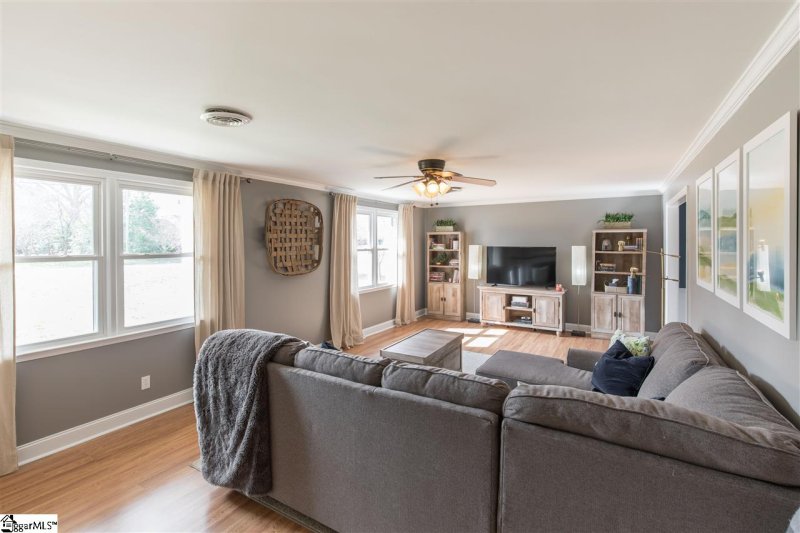 Property image 3 at 136 Galerie Drive, Easley, SC 29642