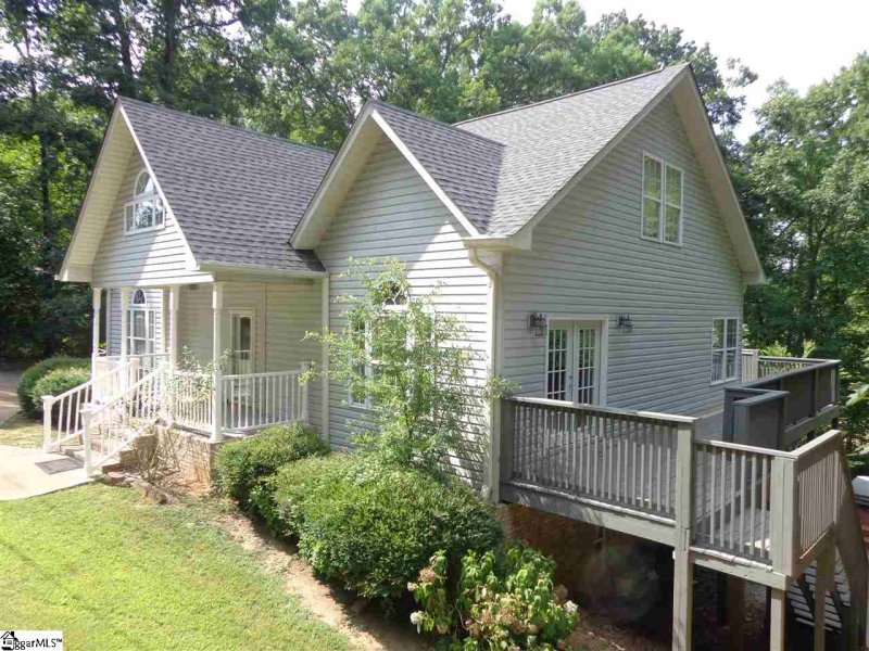 Property image 2 at 207 Laconia Drive, Travelers Rest, SC 29690