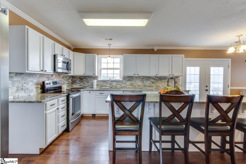 Property image 5 at 101 Marah Lane, Greer, SC 29651