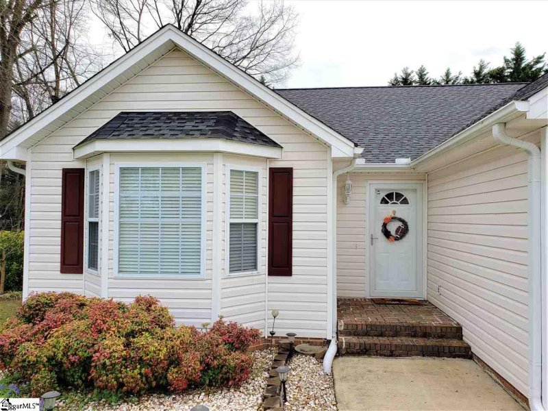 Property image 2 at 118 Meadow Hill Way, Taylors, SC 29687