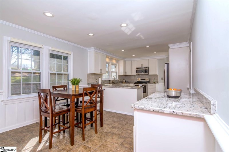 Property image 4 at 35 Conway Drive, Greenville, SC 29615