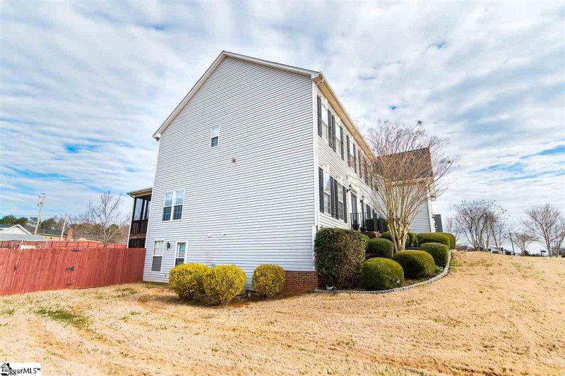 Property image 2 at 209 Ridge Bay Court, Greenville, SC 29611