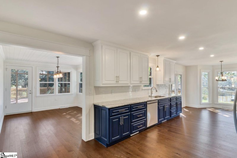 Property image 5 at 102 Crawford Lake Drive, Easley, SC 29642