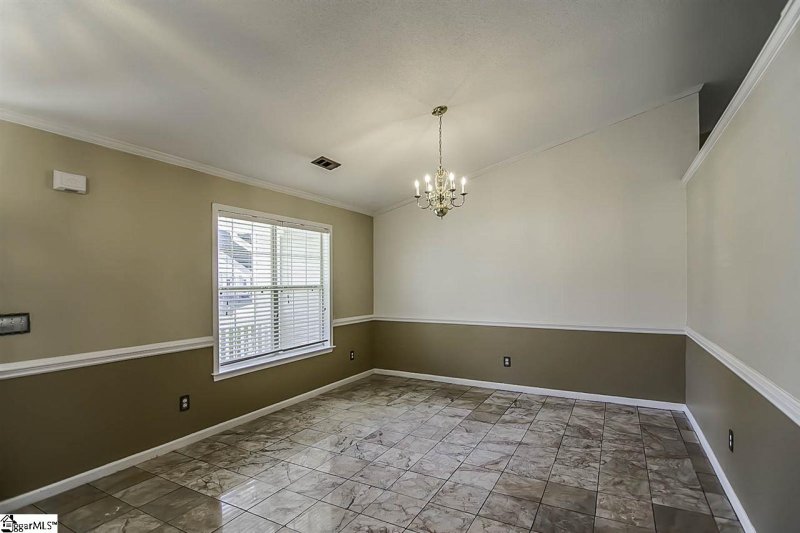 Property image 4 at 8 Wake Forest Way, Mauldin, SC 29662
