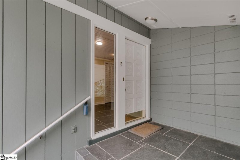 Property image 4 at 2 Terra Lea Lane, Greenville, SC 29615