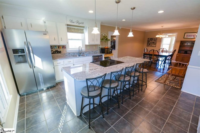 Property image 5 at 116 Caradale Way, Easley, SC 29640