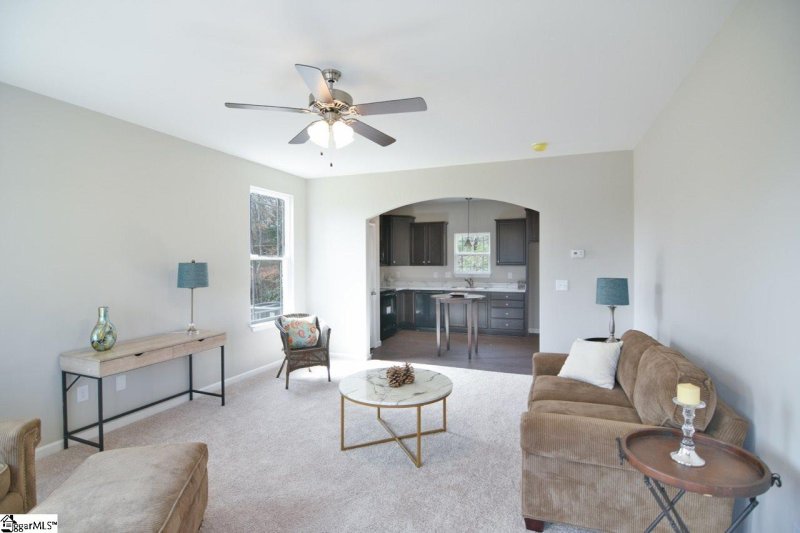 Property image 3 at 237 Redcoat Court, Simpsonville, SC 29680