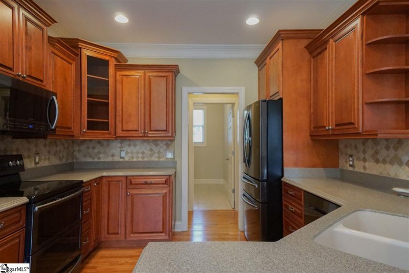 Property image 3 at 109 Holland Trace Circle, Simpsonville, SC 29681