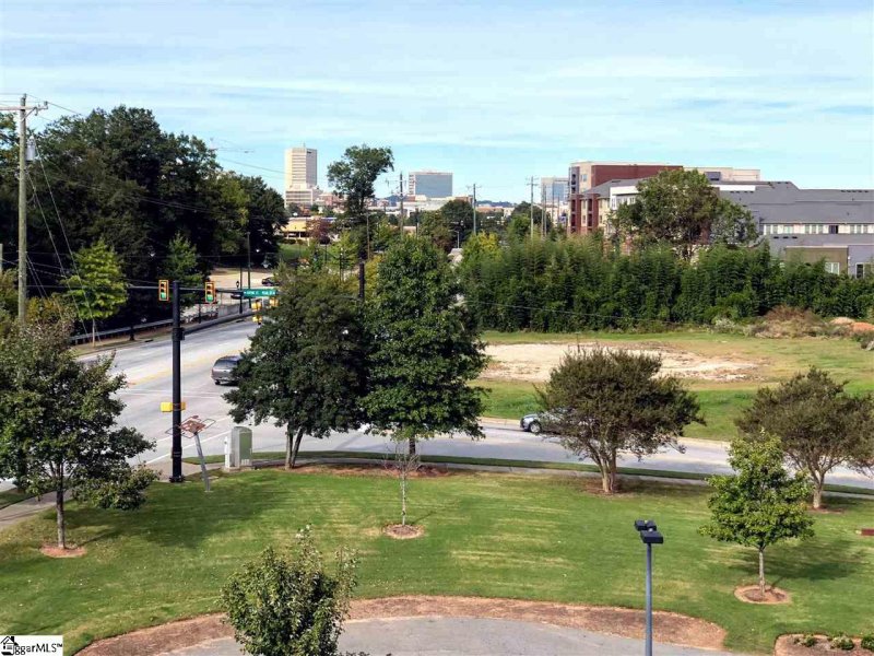 Property image 3 at 1001 S Church Street, Greenville, SC 29601