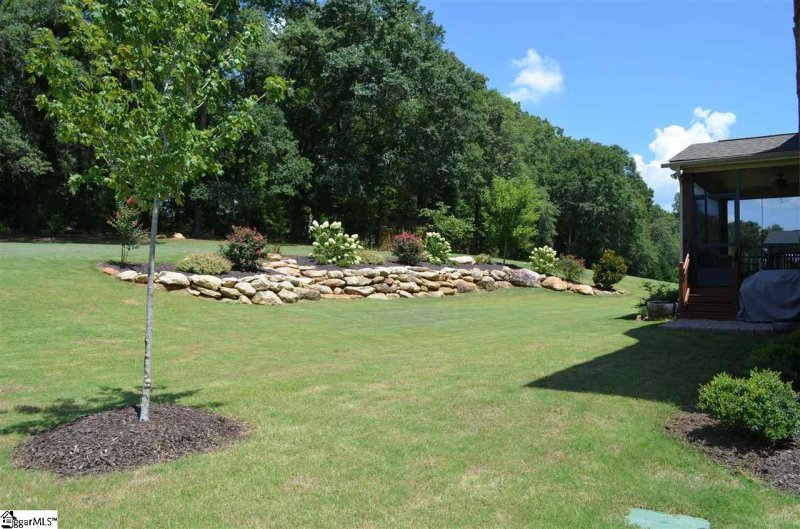 Property image 3 at 263 Tuxedo Lane, Greer, SC 29651