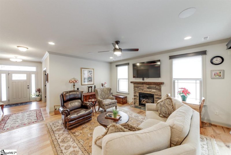 Property image 4 at 14 Tormek Way, Greenville, SC 29615