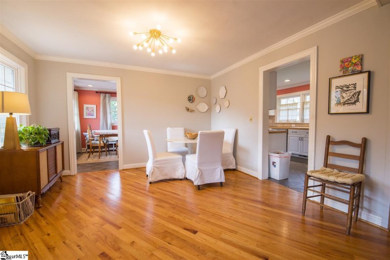 Property image 4 at 11 Hermitage Road, Greenville, SC 29615