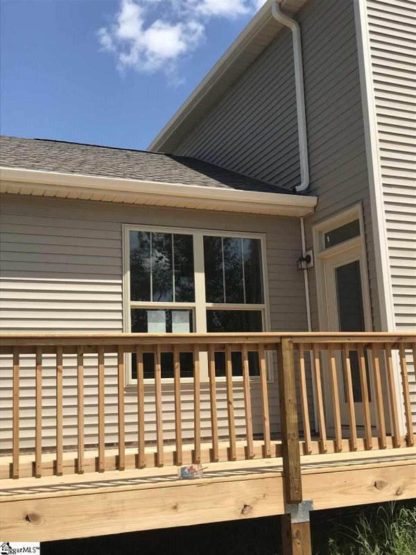 Property image 4 at 210 Clear Court, Taylors, SC 29687